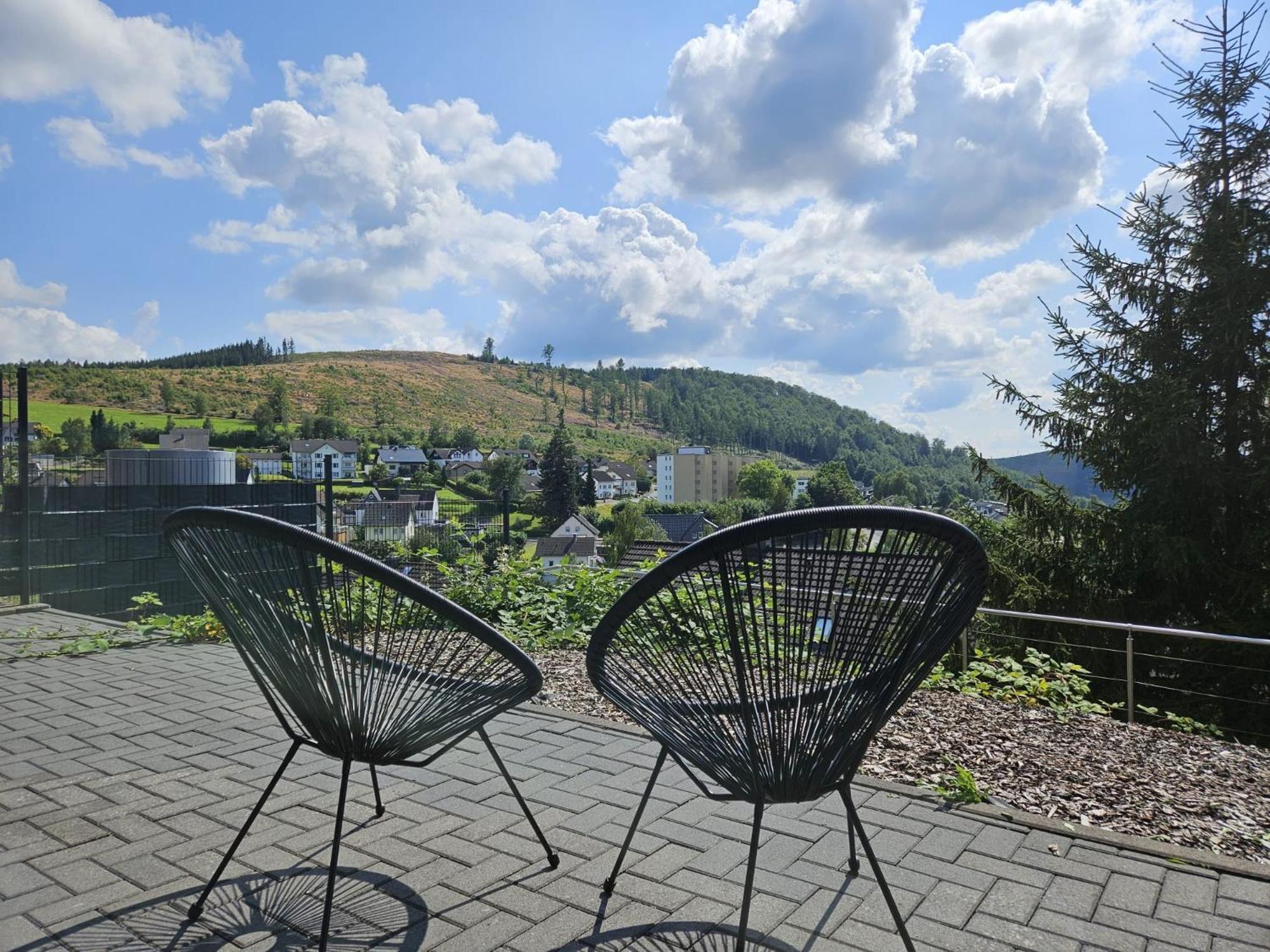 Stilvolle Wohnung Mit Blick Und Selbst-Check-In Bad Berleburg Kültér fotó